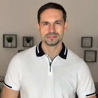Психолог Сергей Ланг